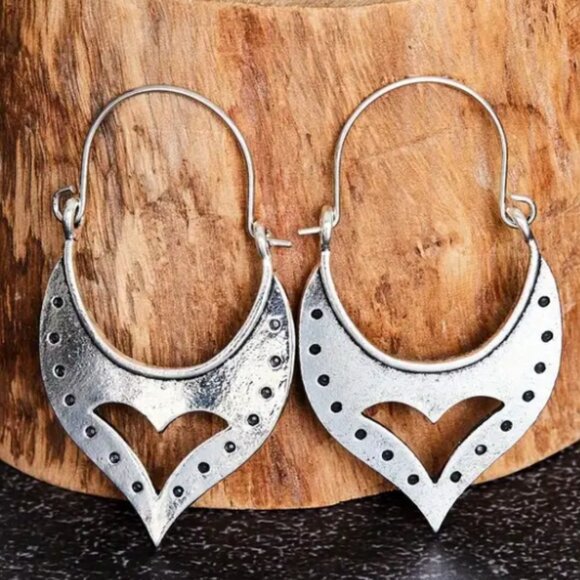 Vintage Bohemian Sterling Silver Cutout Heart Shape Hoop Dangle Earrings - Picture 2 of 3